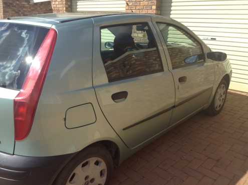 Fiat punto 2008, 1.2 l  metallic green, 127000ml,