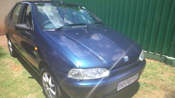 Fiat Siena, 1.2mpi, ac, ew, ps  ect, still very good condition and very light on fuel  R24500   0