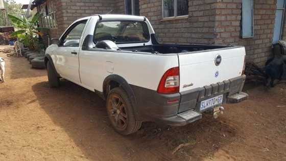 Fiat strada 2005 model bakkie