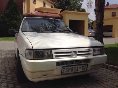 Fiat Uno 1.1 2002 model ,