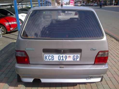 fiat uno 1.1i 1995 200000km r24950-00  5 speed  fuel saver  cd radio  alarm and central locking  mag