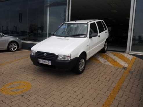 Fiat - Uno 1.2 5 Door Year 2008