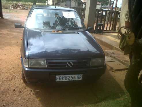 fiat uno