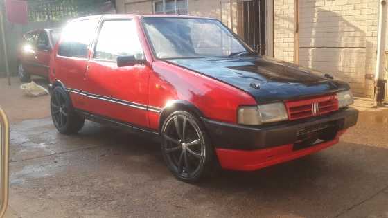 Fiat uno turbo