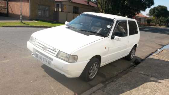 fiat uno urgent sale