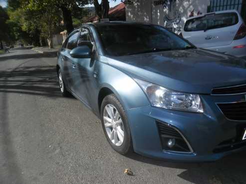 finance is available 2013 model chevrolet cruze 1.6  sedan for sale with 46000km