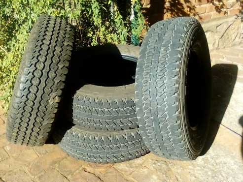 Firestone Destination x 4 - 21580 R15