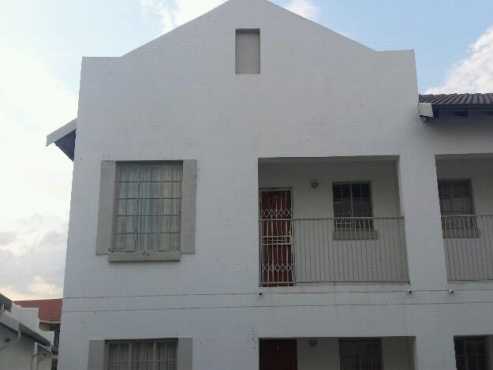 Flat in Villa Lucida Complex Rustenburg  For Sale