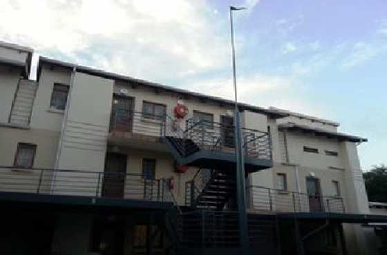 FLAT TO RENT IN RIVIERA, PRETORIA