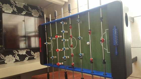 FOOSBALL TABLE