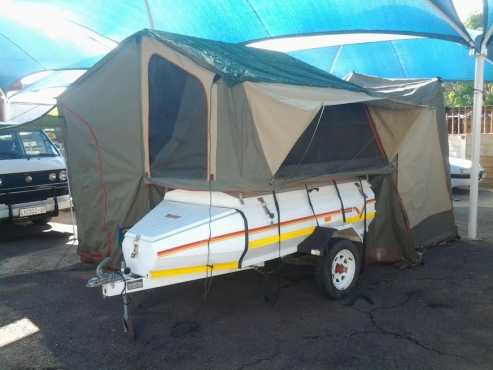 For Sale 2005 Venter Trailer Super 6 with roof top tent