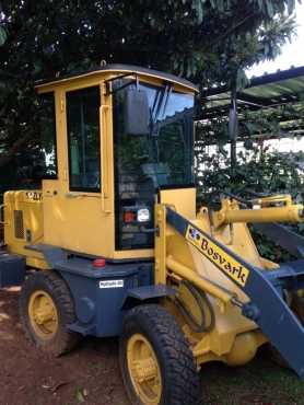 FOR SALE Bosvark or ZLY-08-F front-end loader