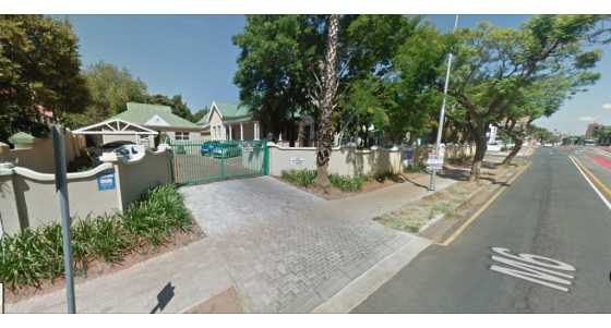 For Sale Offices in Jorissen street, Sunnyside, Pretoria next to the Rosebank College by Feel-at-Hom