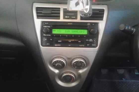 For sale Original Toyota radio