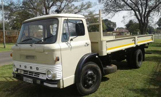 Ford 6 ton Truck 1986