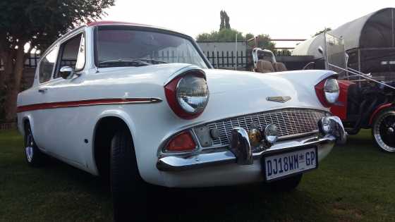 Ford Anglia Super 1962, A 1200, Brand New