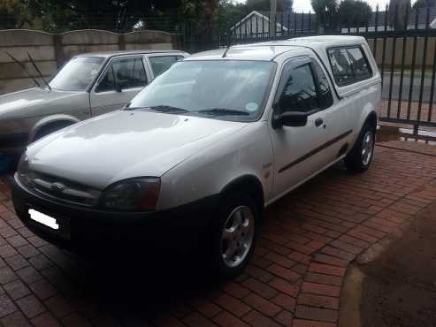 Ford Bantam 1.3i XL AC in Excellent condition withy Canopy