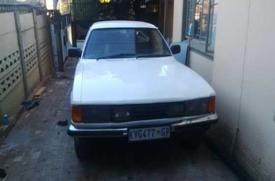 Ford cortina bakie 1994 model