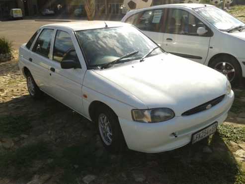 Ford Escort 1.4i Hatch Back. 1996