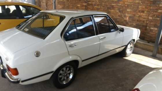 Ford Escort mk2 automatic