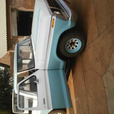 ford F100 diesel pick up