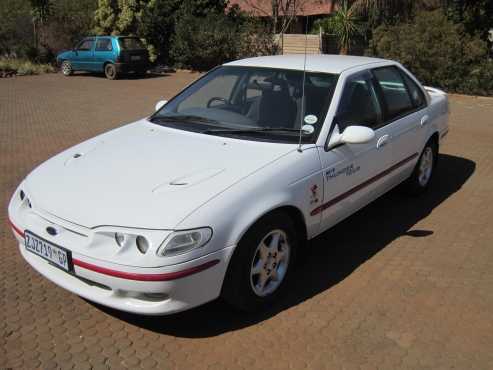 Ford Falcon XR8