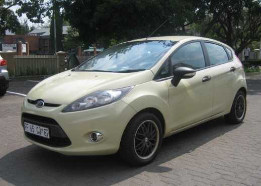 Ford Fiesta 1.4 AMBIENTE