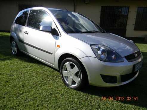 Ford Fiesta 1.4 Trend Techno Pack