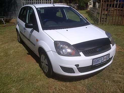 Ford fiesta 1.4i 2006 quotBRILLIANT CONDITION - LOW MILEAGEquot