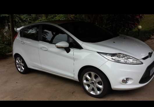 FORD FIESTA 1.6 Titanium 5dr