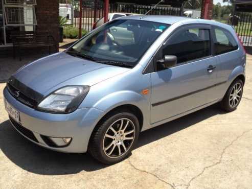 Ford Fiesta 1.6i Trend 3 Dr  2005