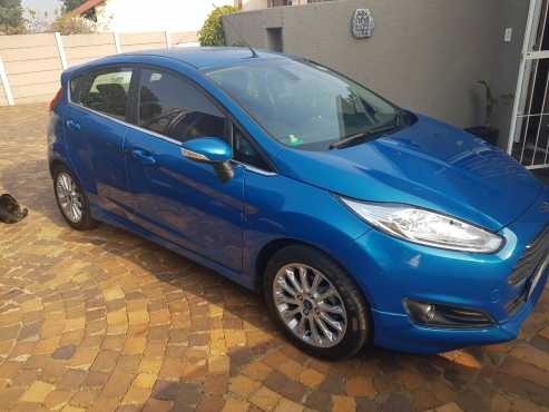 Ford Fiesta Ecoboost Titanium 2015