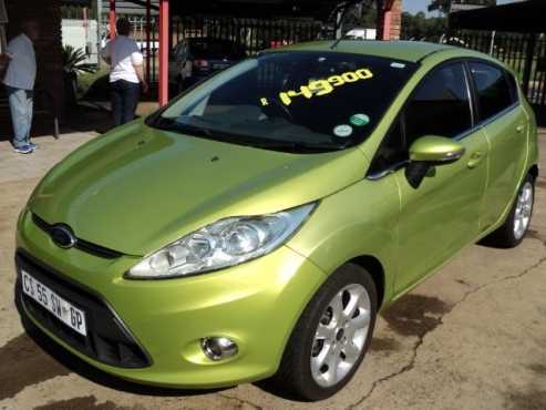 Ford Fiesta1.6i Titanium 5 dr 2010  76224 km