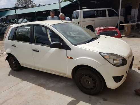 Ford figo 2012