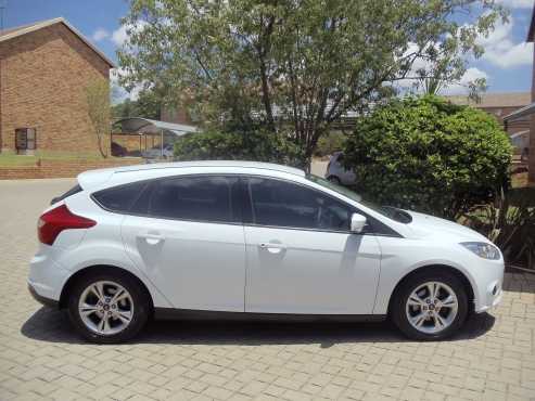 Ford Focus 1.6 Trend 2012 Model..(FSH)FOR SALE..NEGOTIABLE