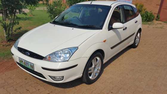 Ford Focus 1.8 TDCI 2004 WHITE FOR SALE R55 000 Neg