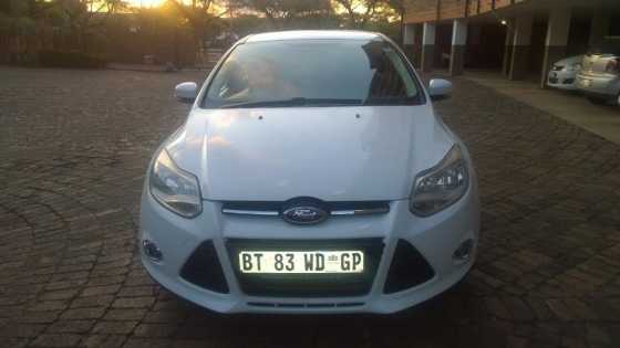 Ford focus 2012 1.6 in excellent condition for R 120,0000