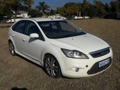 ford focus 2l i