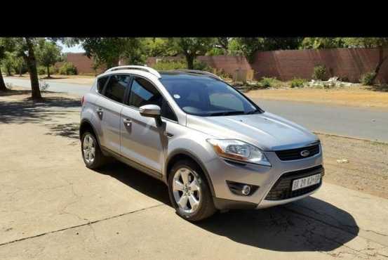 FORD KUGA 2.5T Titanium 5dr