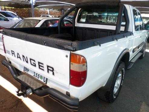 Ford Ranger 2500 club cab R105900