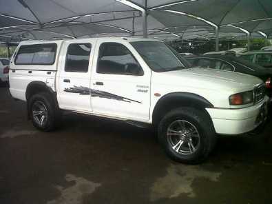 Ford Ranger XLT Hi Trail 2.5d DC