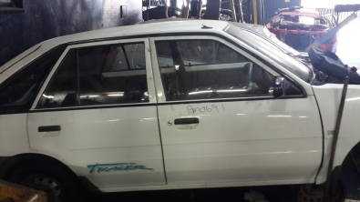 Ford Tracer - Stripping