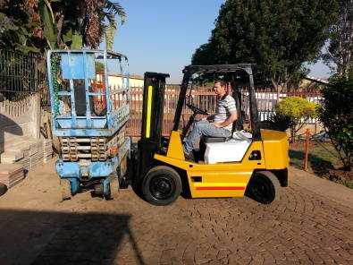 Fork Lift 3 Ton