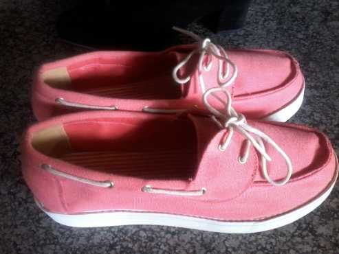 Foschini Instinct Size 8 Pink