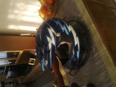 FOUR WHEELER HELMET