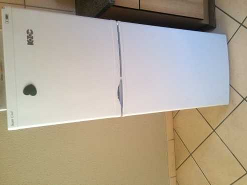 Fridge for sale R1500