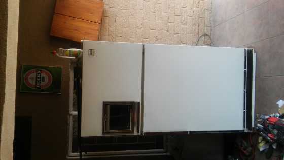 Fridge freezer