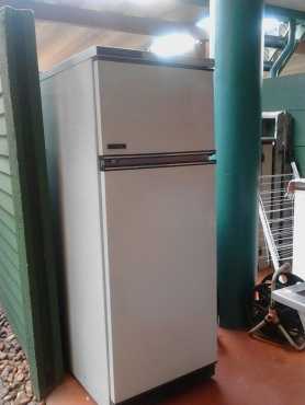 Fridgefreezer for sale