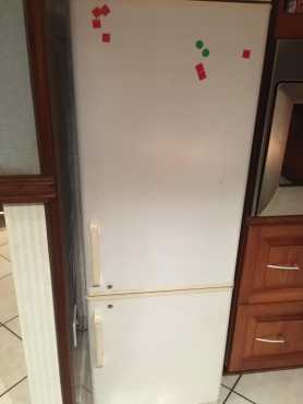 Fridgemaster fridge Freezer