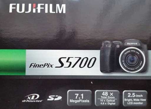 Fuji FinePix S5700 Digital camera for sale